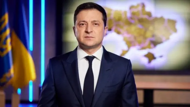 O presidente ucraniano, Volodymyr Zelensky, dissejogo da blaze doublepronunciamento que seu país estava pronto para um ataque russo: 'Vamos nos defender'