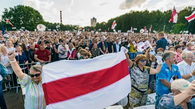 Митинг альтернативного кандидата Светланы Тихановской