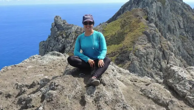 ఫెర్నాండా అవెలార్