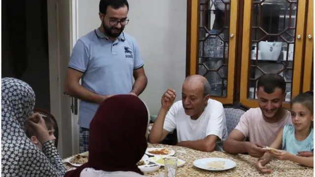 Nasralla family bin avoid chicken for 10 days