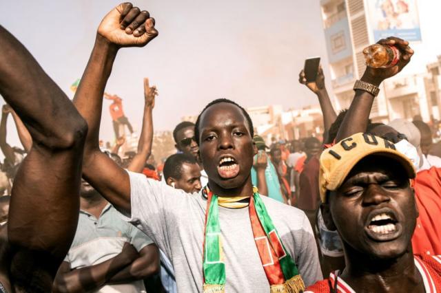 Des manifestants au Sénégal contre le report de la présidentielle (archives)