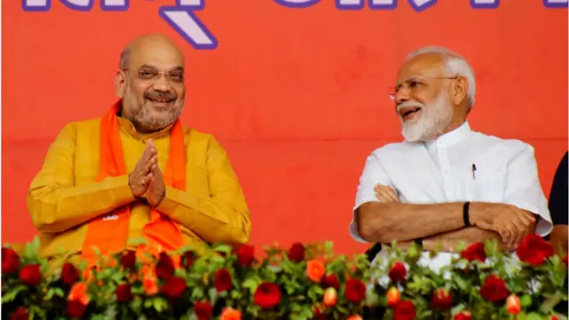 ભાજપમાં પાછલા ઘણા સમયથી એક-બે ટર્મથી ચૂંટાતા આવતા ઘણા નેતાઓના સ્થાને નવા ચહેરાને તક અપાઈ રહી હોવાનો દાવો કરાય છે