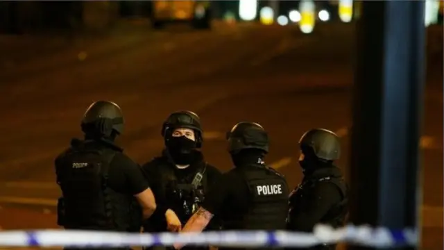 بالصور: لحظات ما بعد انفجارمانشستر