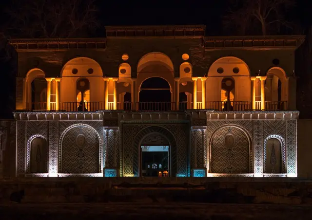 Bagh-e Shazdeh (Taman Pangeran) di dekat Kerman, Iran.