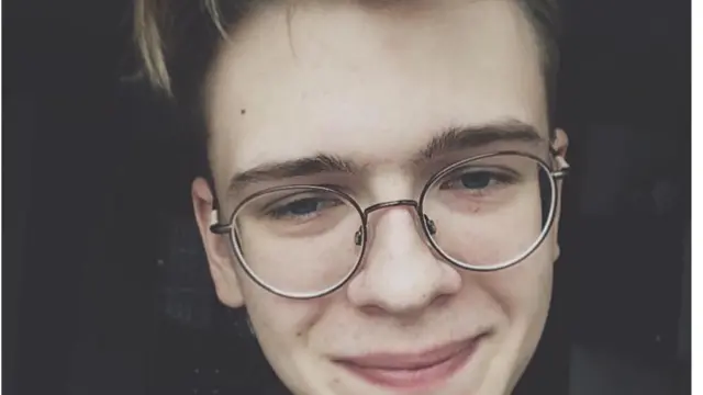 Марк Бахолдин говорит, что успел заскочить в "последний вагон"