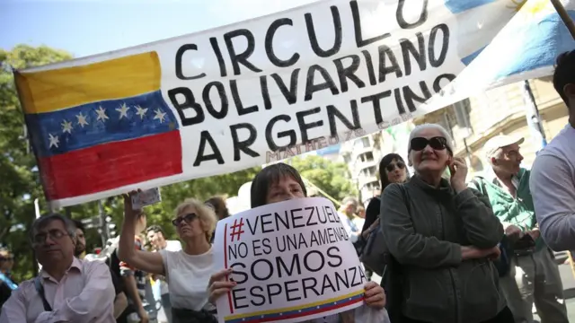 Manifestantes na Argentina