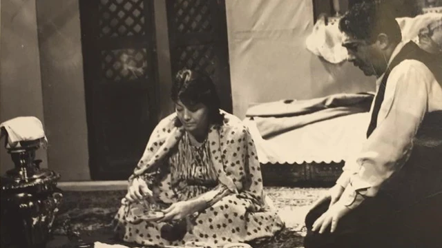 عزت الله انتظامی و فخری خوروش