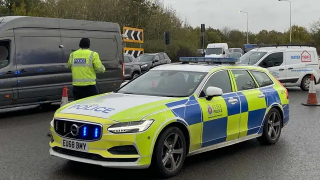 M25