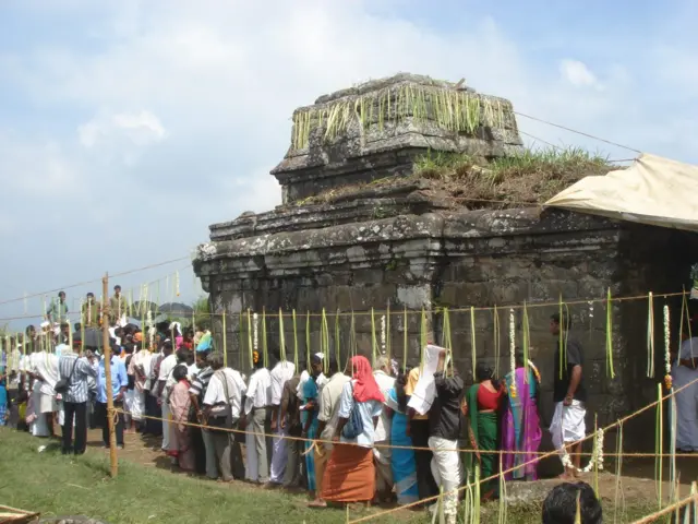 கண்ணகி கோவில், கேரளா, தமிழ்நாடு