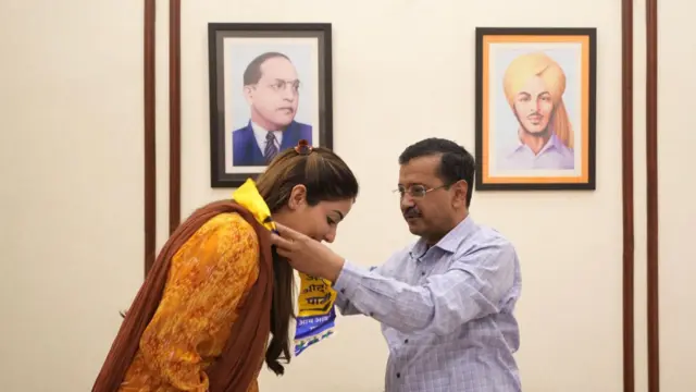 ਸੋਨੀਆ ਮਾਨ ਅਤੇ ਅਰਵਿੰਦ ਕੇਜਰੀਵਾਲ