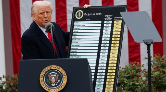 Жакшылап байкагандар буга чейин иэле айрым маселелер боюнча миллиардер менен Трамптын көз карашында чоң айырма бар экендигин айтып жатышкан