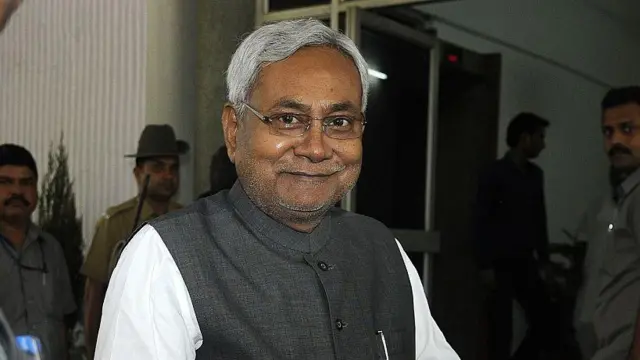 नीतीश कुमार