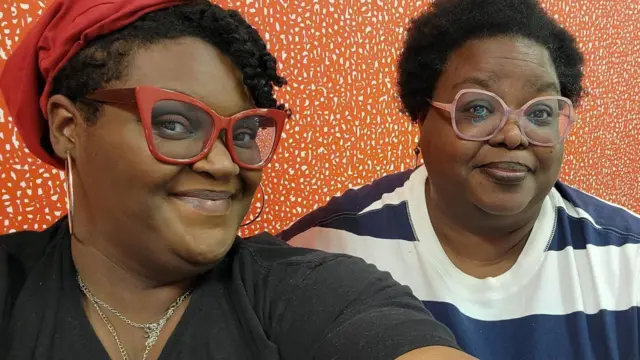 Gee Davis e sua colega de apartamento