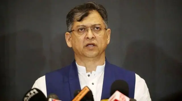 নতুন স্বরাষ্ট্রমন্ত্রী সালাউদ্দিন আহমদ 