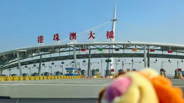 广州、珠海、中山和江门四个城市车主申请后可经港珠澳大桥直接驶入香港市区。