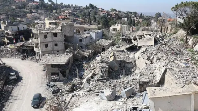 လက်ဘနွန်က အိမ်ခြေအပျက်အစီးတွေ