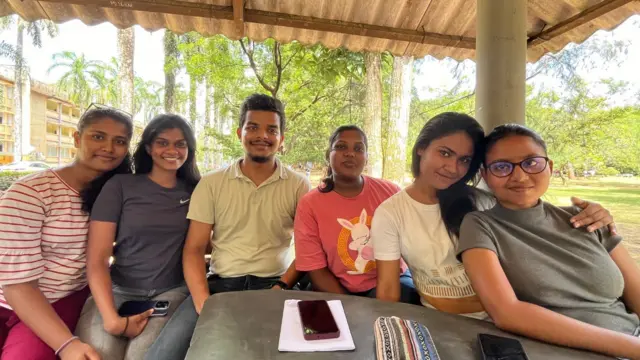 A group of students from Sri Jayewardenepura University who joined the conversation with BBC Sinhala
