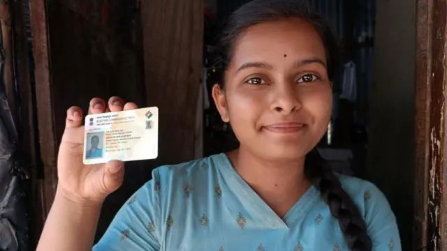 कोमल या लोकसभा निवडणुकी पहिल्यांदा मतदान करेल 