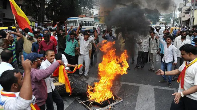வடமாநில தொழிலாளர்கள், மும்பை