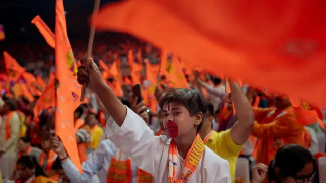 ఆర్ఎస్ఎస్, రాజ్యాంగం బీజేపీ, కుల వ్యవస్థ, జాతీయ జెండా