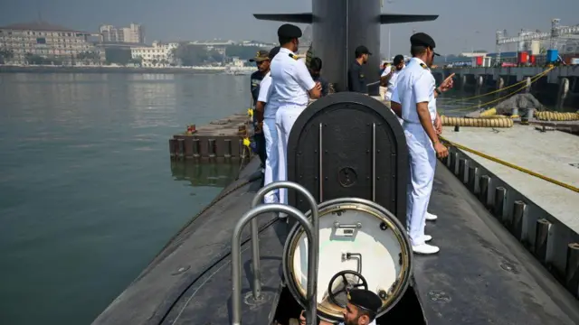 ধৃত আটজনই আগে ভারতীয় নৌবাহিনীতে কর্মরত ছিলেন। ফাইল ছবি