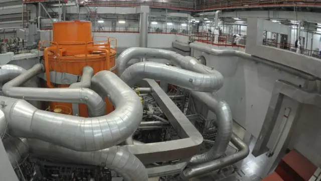 યુરેનિયમ પ્લાન્ટની તસવીર