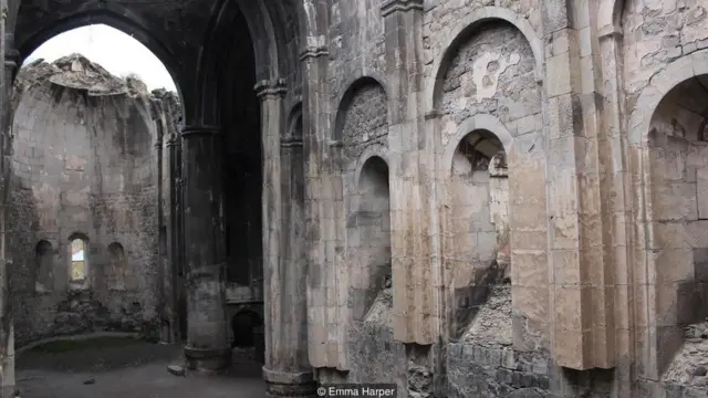 Öşk Manastırı