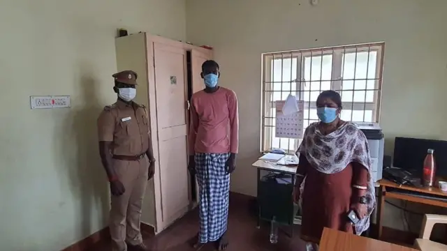 கைது செய்யப்பட்ட சந்திரசேகரன் மண்டபம் அகதிகள் முகாமில் ஒப்படைக்கப்பட்டார்.