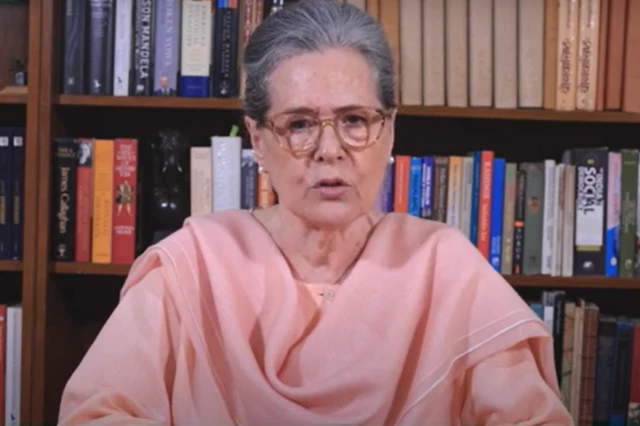 సోనియా గాంధీ 