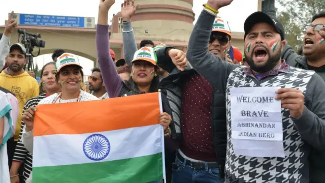 அபிநந்தன் ஒப்படைப்பு