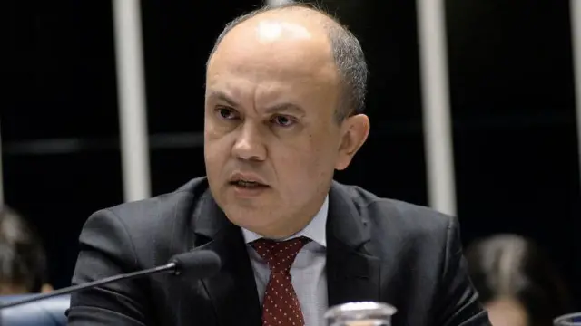 Edvandir Felixbet copa do mundoPaiva no Senado