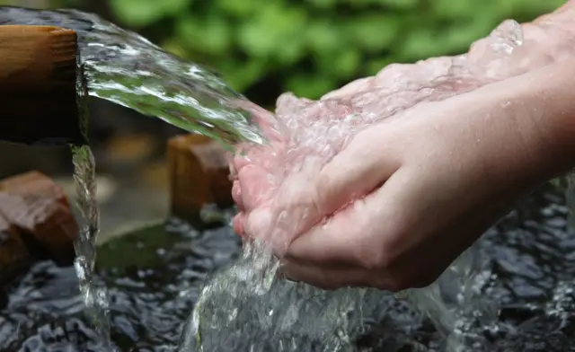 Agua.