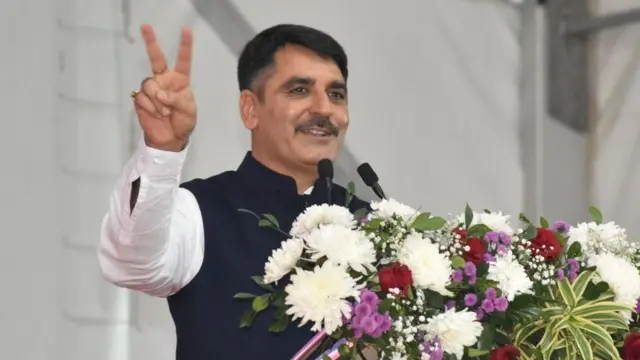 આંજણાધામ, આંજણા ચૌધરી પટેલ સમાજ, જમિયત પુરા, વિપુલ ચૌધરી, શંકર ચૌધરી, રાજકીય શક્તિ, અર્બુદાધામ, સરકારી નોકરીઓમાં આંજણા ચૌધરી, આંજણા ચૌધરી પટેલ સમાજનું રાજકીય પ્રભુત્વ, બીબીસી ગુજરાતી, બીબીસી ન્યૂઝ ગુજરાતી 