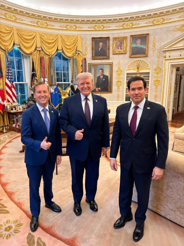 राष्ट्रपति ट्रम्प र विदेशमन्त्री रुबिओसँग भारतका लागि अमेरिकी राजदूत।