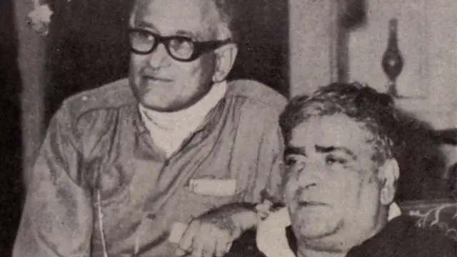 पृथ्वीराज कपूर के साथ ख़्वाजा अहमद अब्बास