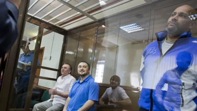 Лом-Али Гайтукаев (слева), Рустам Махмудов (в центре) и Сергей Хаджикурбанов (справа)