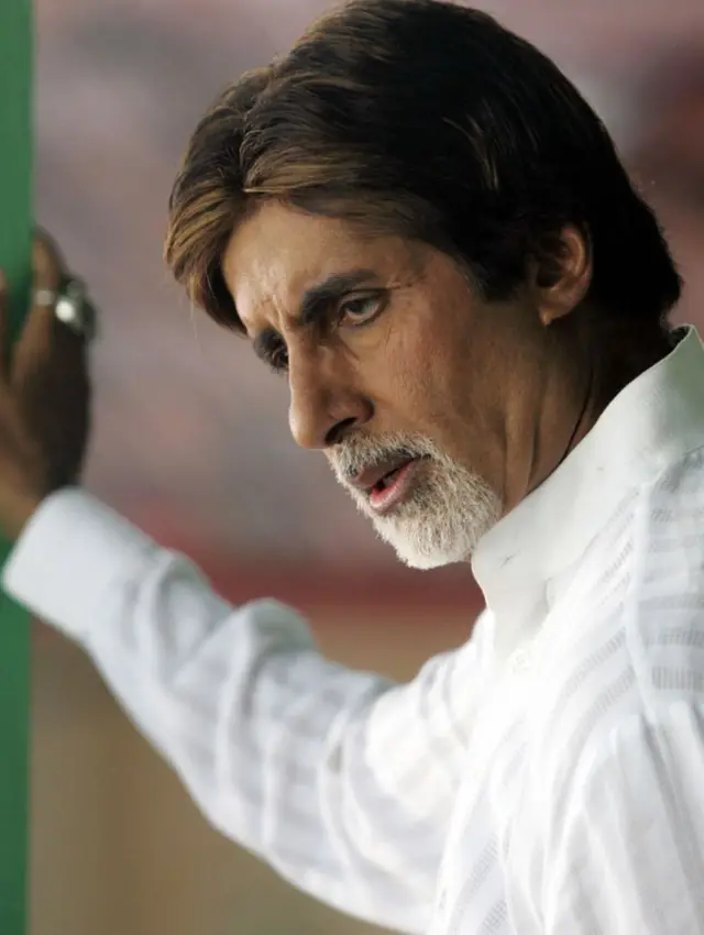 अमिताभ बच्चन