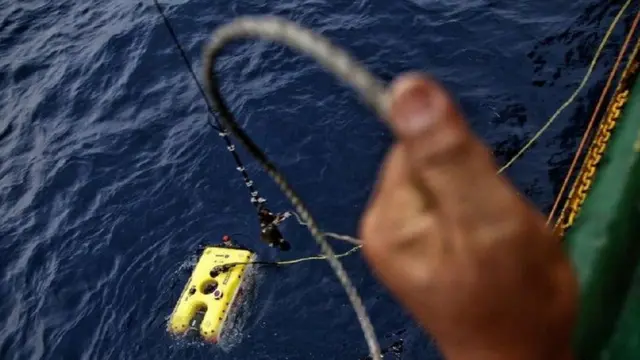 Remote Operated Vehicle (ROV)