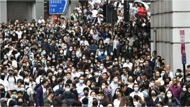 香港《國安法》實施開始影響在香港工作或定居的台灣人，思考是否要離開香港。