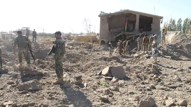 تاوتريخوالى