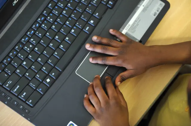 Nwatakịrị na-apị kọmputa