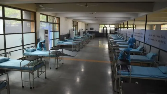 જો ત્રીજી લહેર આવે તો નાનાં શહેરો અને ગામડાં માટે વધારે ચિંતાજનક રહેશે એવું નિષ્ણાતો માને છે