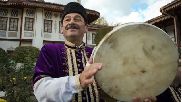 Қрим татарлари Украинанинг туб аҳолиси рўйхатига киритилган