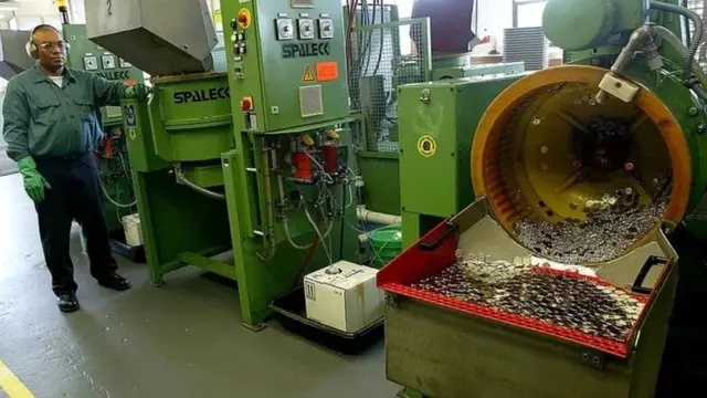 The Mint would be in charge of making the $1 trillion coin if the government ever decides to do so.