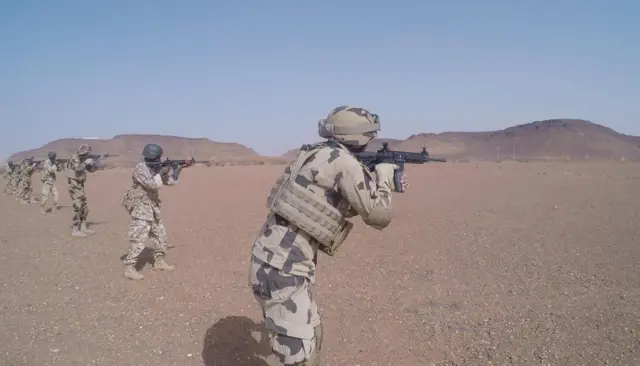 Dhoollatus Militari oo ay si wadajir ah u sameynayaan ciidamada xadka labada dal