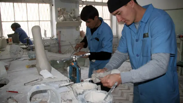 خدمات رایگان کارخانه اورتز و پروتز شهر دوشنبه