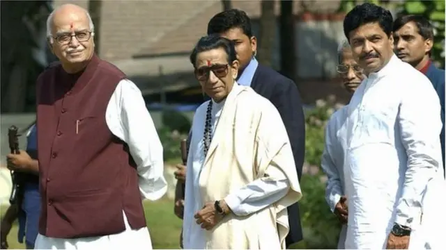 बाळासाहेब ठाकरे, लालकृष्ण अडवाणी, प्रमोद महाजन