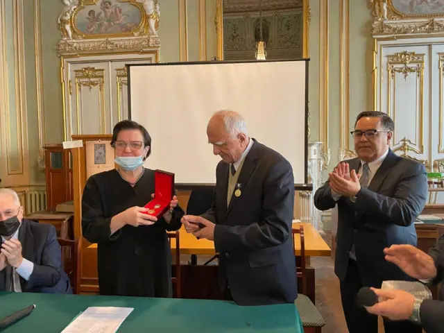 Санкт Петербургдаги навойихонлик