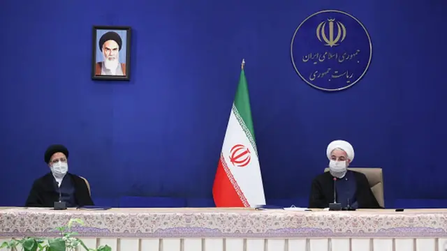 روحانی و رئیسی