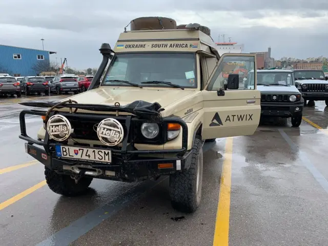 автомобіль